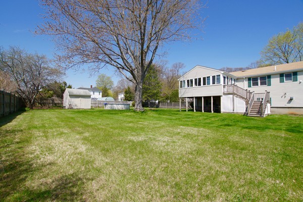 18 Locksley Road Danvers, MA 01923 - Photo 24 of 30 Gallery Image 24
