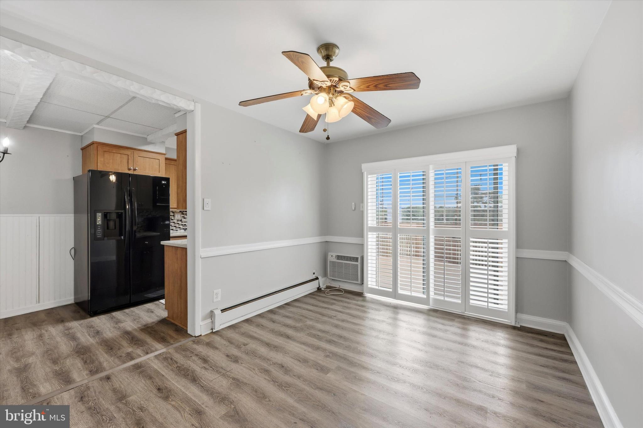 110 Academy Lane Upper Darby, PA 19082 - Photo 7 of 25
