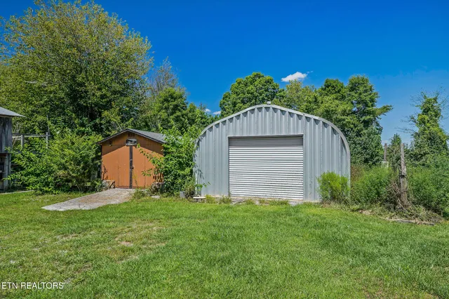 $939,000 | 268 Plateau Road, Crossville, TN 38571