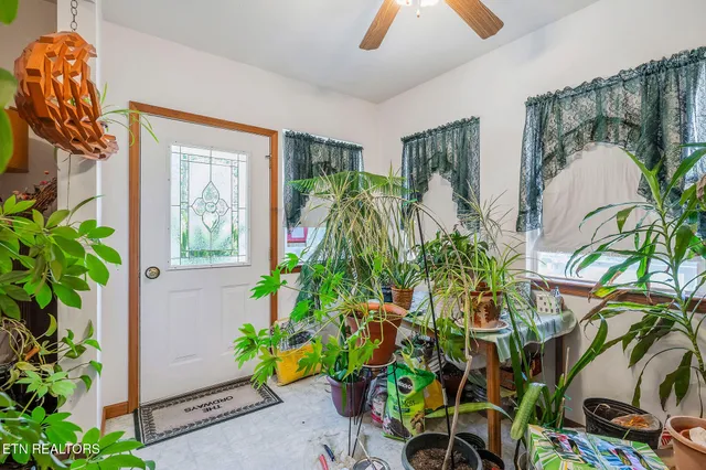 $939,000 | 268 Plateau Road, Crossville, TN 38571