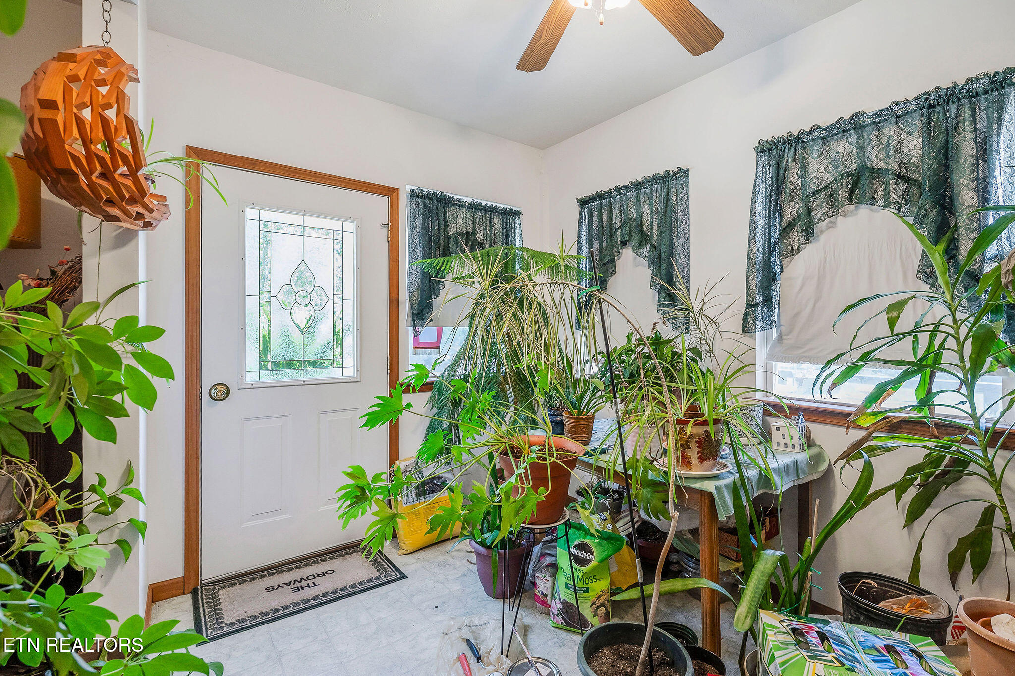 268 Plateau Road Crossville, TN 38571 - Photo 38 of 42 Guest House