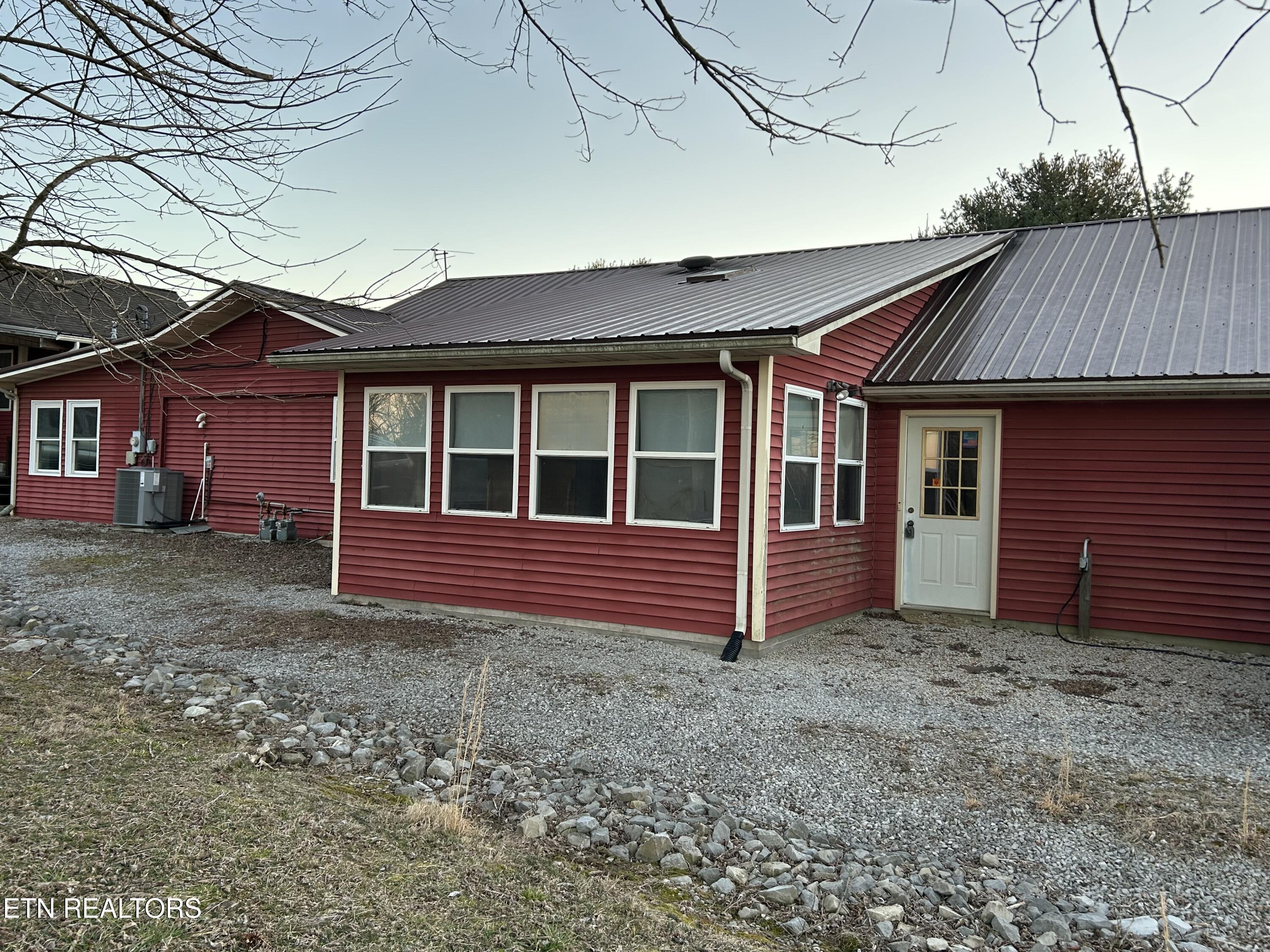 268 Plateau Road Crossville, TN 38571 - Photo 39 of 58 Guest House