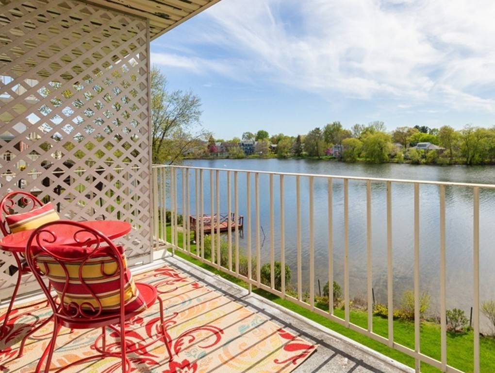 34 Hamilton Road, Unit 309 Arlington, MA 02474 - Photo 4 of 29 Gallery Image 4