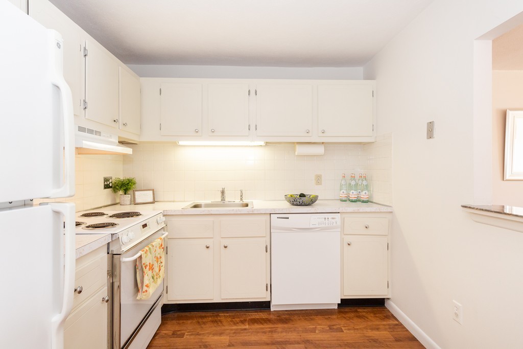 34 Hamilton Road, Unit 309 Arlington, MA 02474 - Photo 7 of 29 Gallery Image 7
