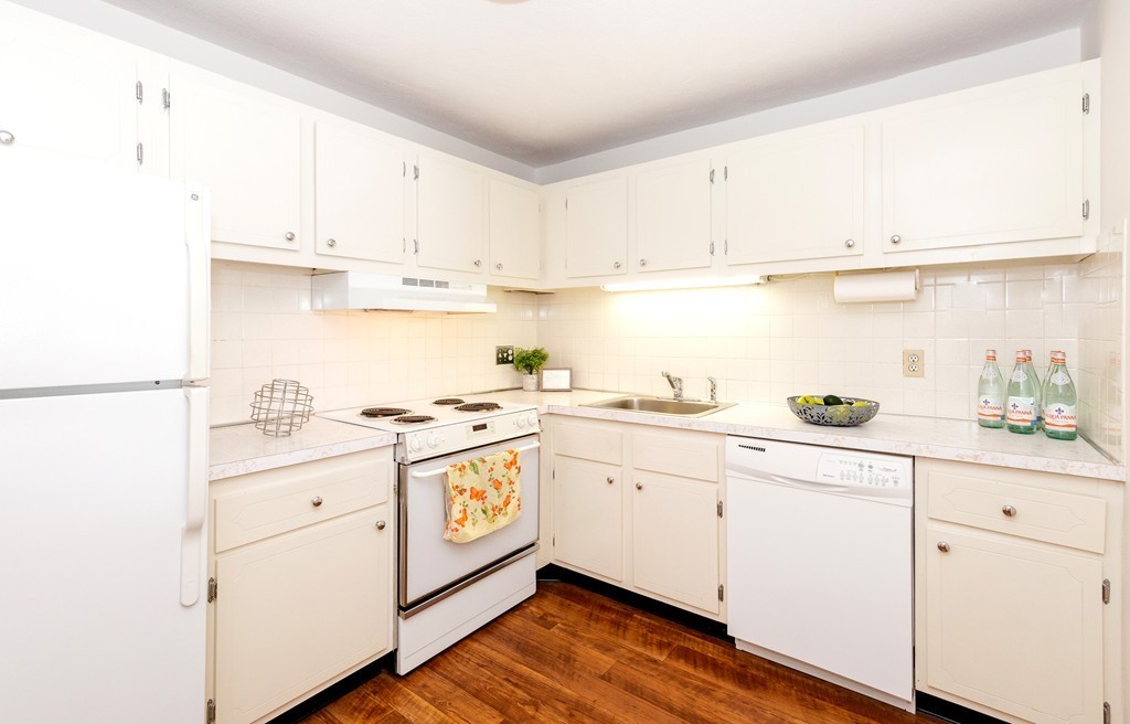 34 Hamilton Road, Unit 309 Arlington, MA 02474 - Photo 8 of 29 Gallery Image 8