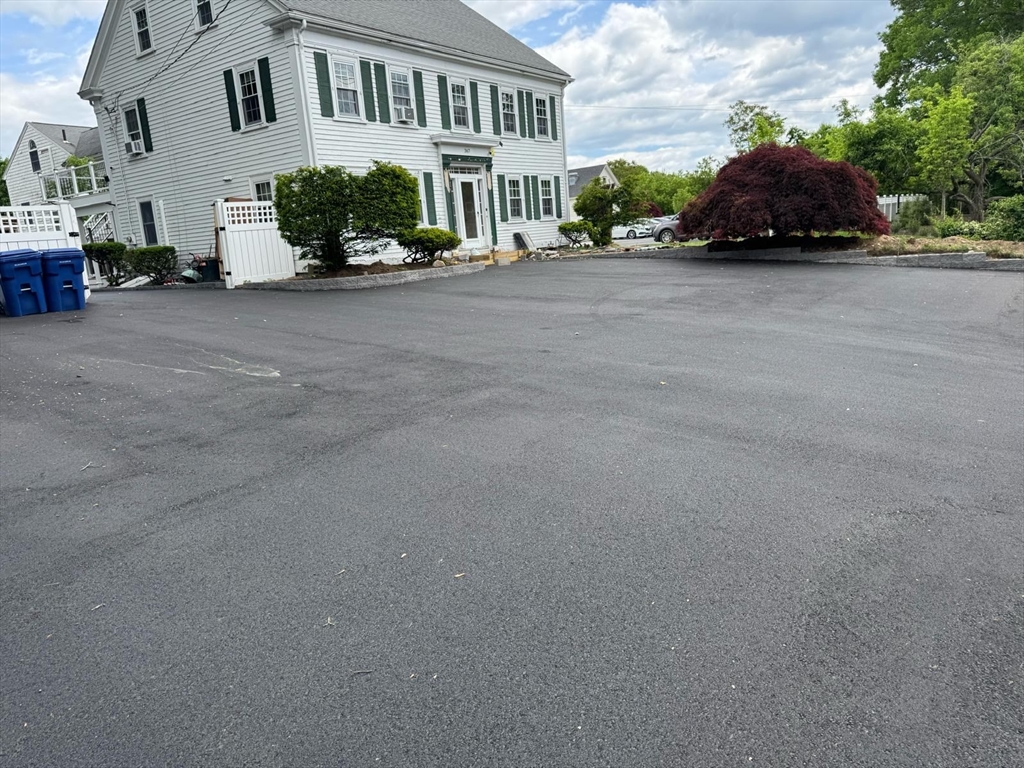 367 Maple Street, Unit MULTIFAMLY Danvers, MA 01923 - Photo 31 of 35