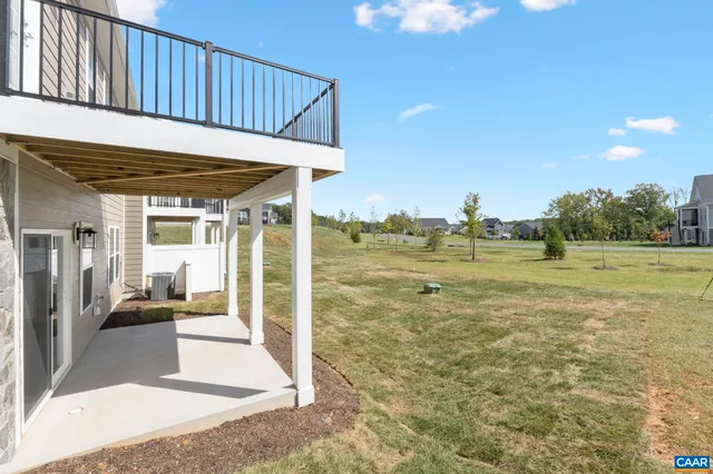 $599,900 | 385 Bayberry Lane, Zion Crossroads, VA 22942