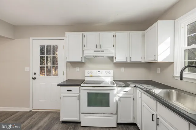 $1,625 | 11128 Pine Hill Road, Unit 11132, King George, VA 22485