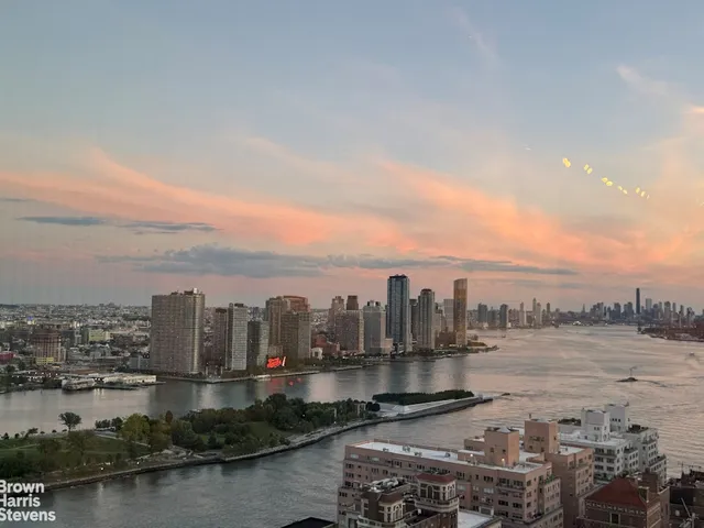 $1,795,000 | 425 East 58th Street, Unit 34G | Sutton Place