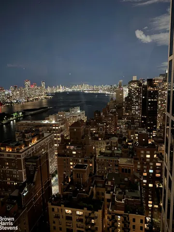 $1,795,000 | 425 East 58th Street, Unit 34G | Sutton Place