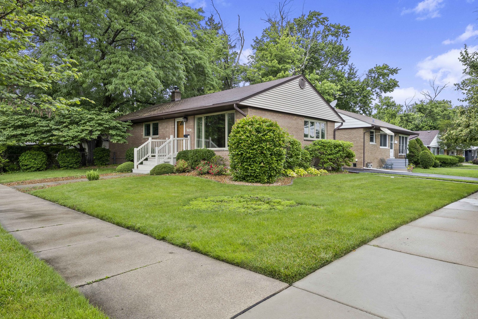 18516 Riegel Road Homewood, IL 60430 - Photo 2 of 16