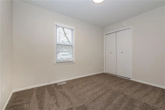 $1,655 | 17243 Chestnut Drive, Belton, MO 64012