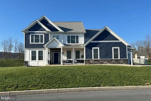 $959,900 | 6390 Peregrine Way, Mechanicsburg, PA 17050