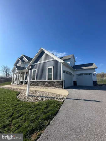 $959,900 | 6390 Peregrine Way, Mechanicsburg, PA 17050