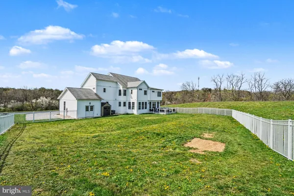 $959,900 | 6390 Peregrine Way, Mechanicsburg, PA 17050