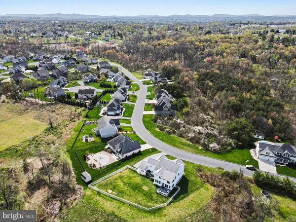 $959,900 | 6390 Peregrine Way, Mechanicsburg, PA 17050