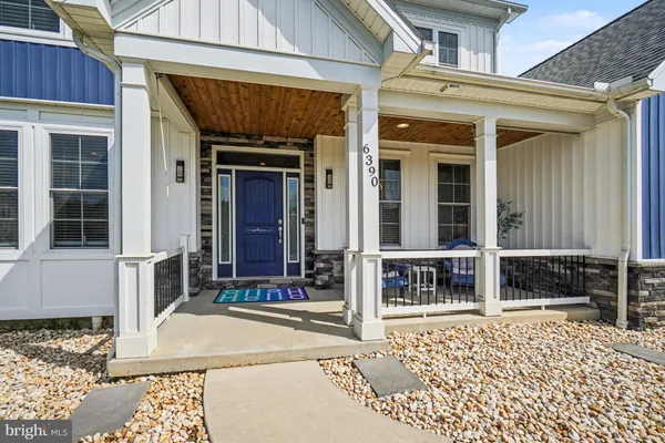 $959,900 | 6390 Peregrine Way, Mechanicsburg, PA 17050