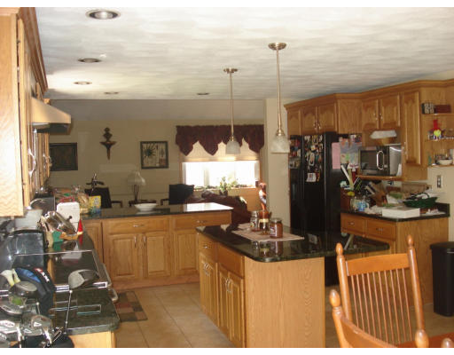 77 R Baldwin Road Billerica, MA 01821 - Photo 12 of 29 Gallery Image 12