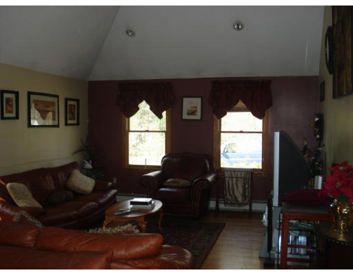 77 R Baldwin Road Billerica, MA 01821 - Photo 15 of 29 Gallery Image 15