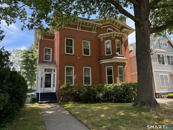 $3,900 | 251 Edwards Street, Unit 2, New Haven, CT 06511
