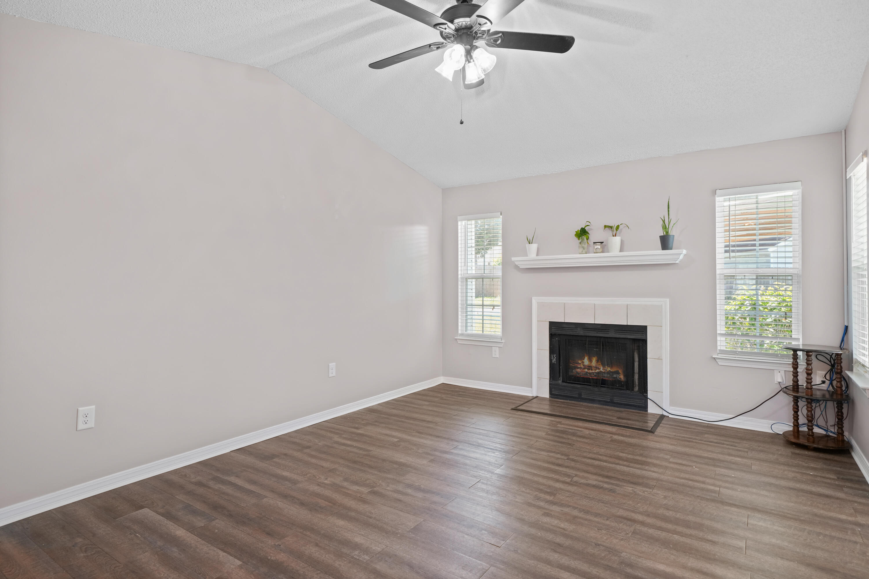 3010 Windsor Circle Crestview, FL 32539 - Photo 5 of 46 untitled-06599