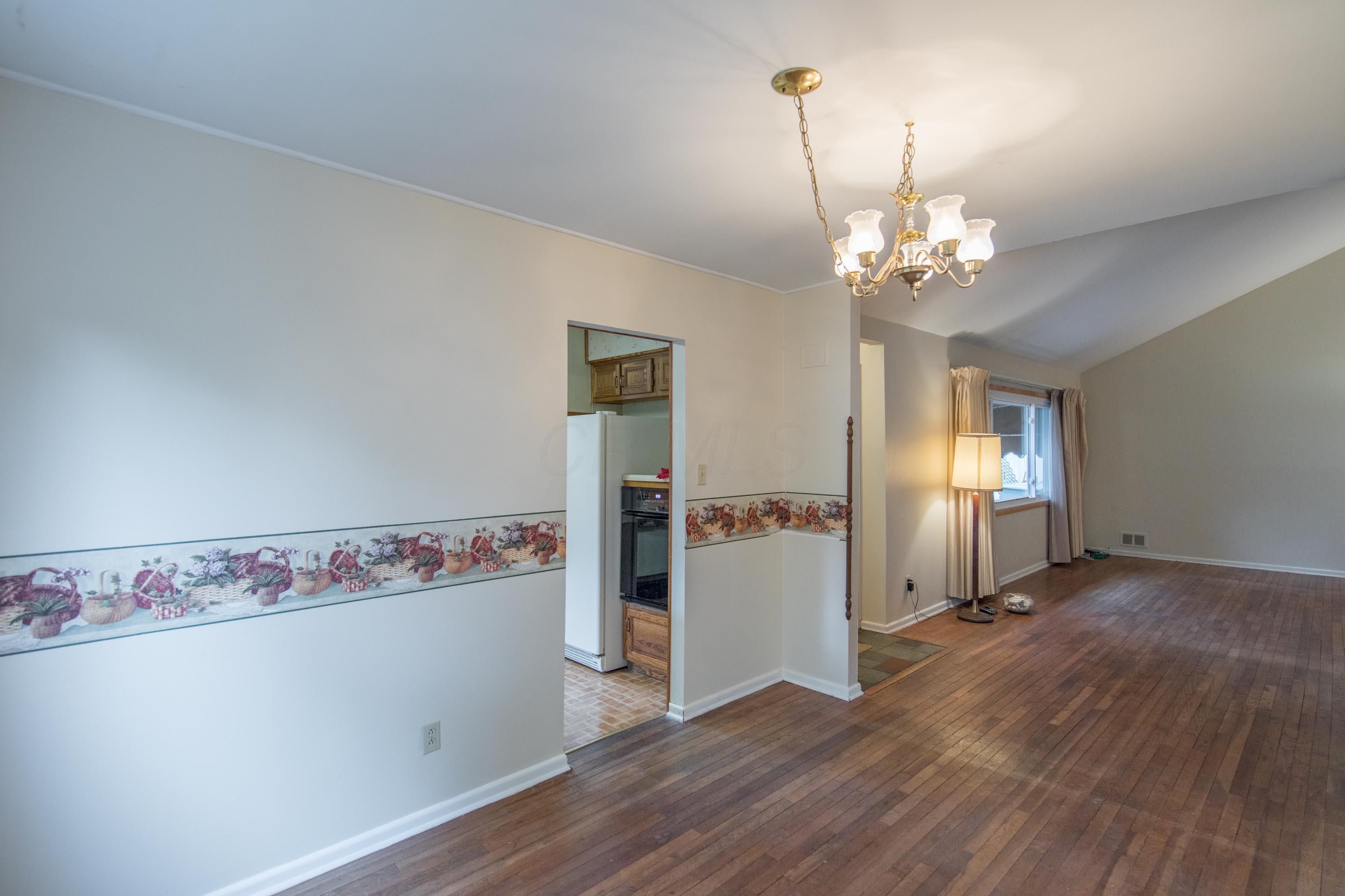 1268 Country Club Road Columbus, OH 43227 - Photo 18 of 46 Gallery Image 18