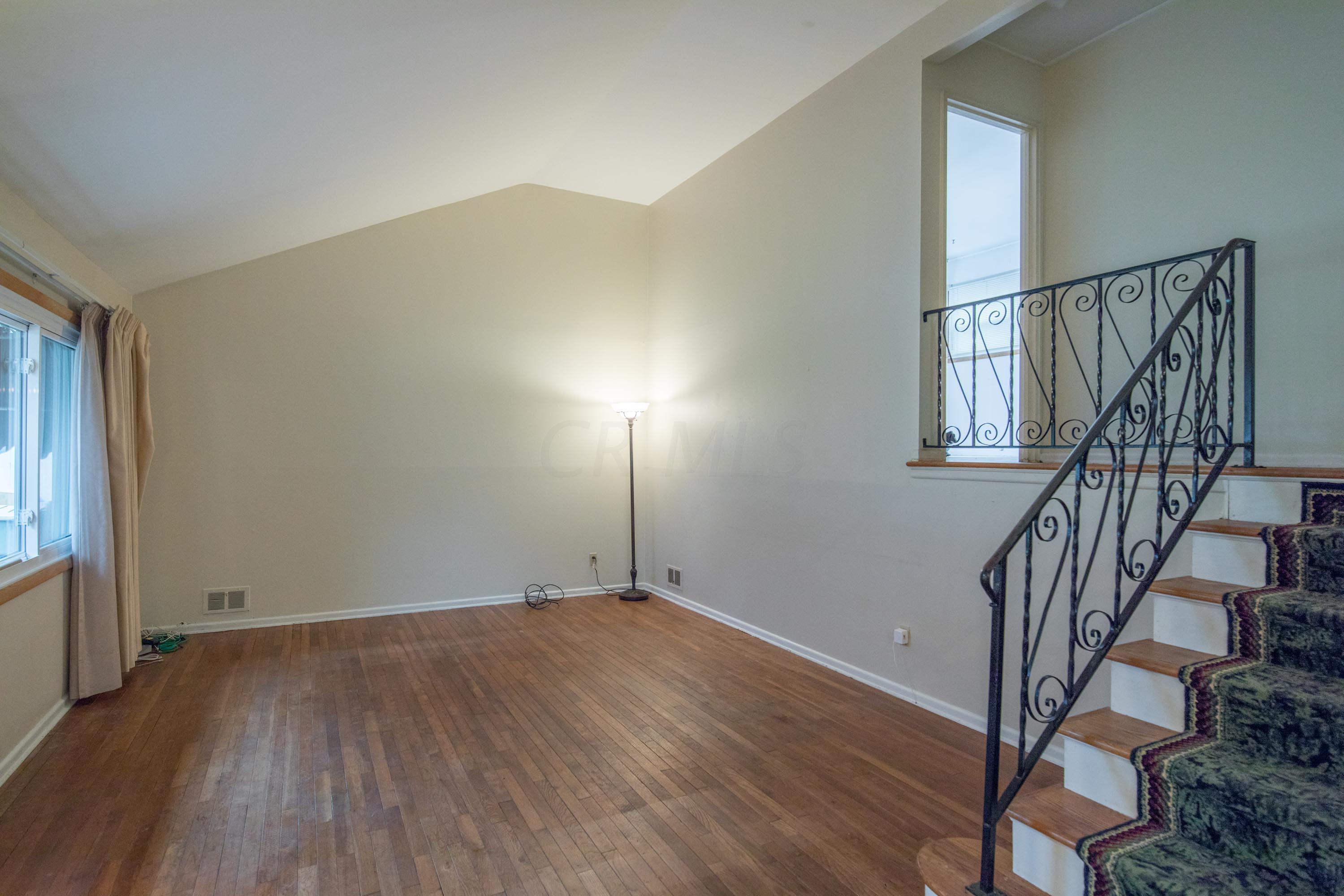 1268 Country Club Road Columbus, OH 43227 - Photo 9 of 46 Gallery Image 9