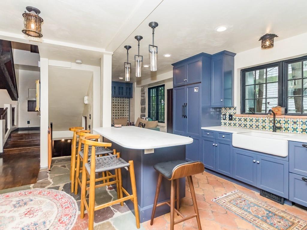 600 Quinobequin Road Newton, MA 02468 - Photo 3 of 24