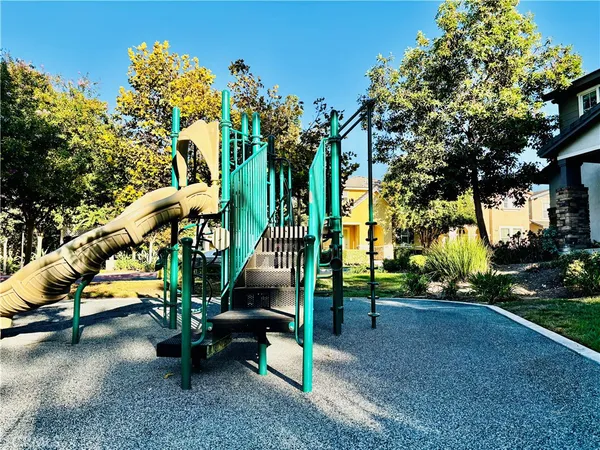 $3,095 | 4533 Filson Street, Riverside, CA 92507