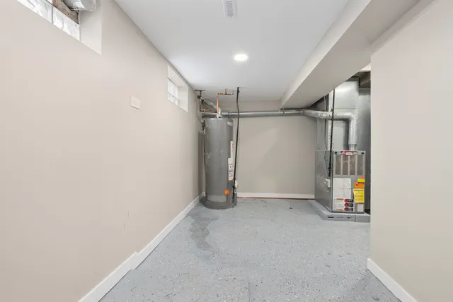 an empty room with an empty shelves