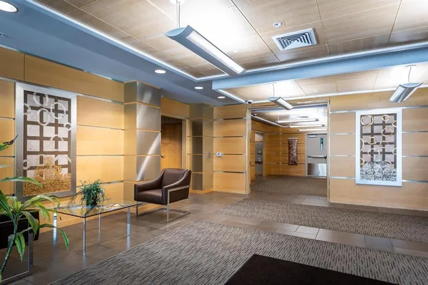$355,000 | 309 West Washington Avenue, Unit 512, Madison, WI 53703