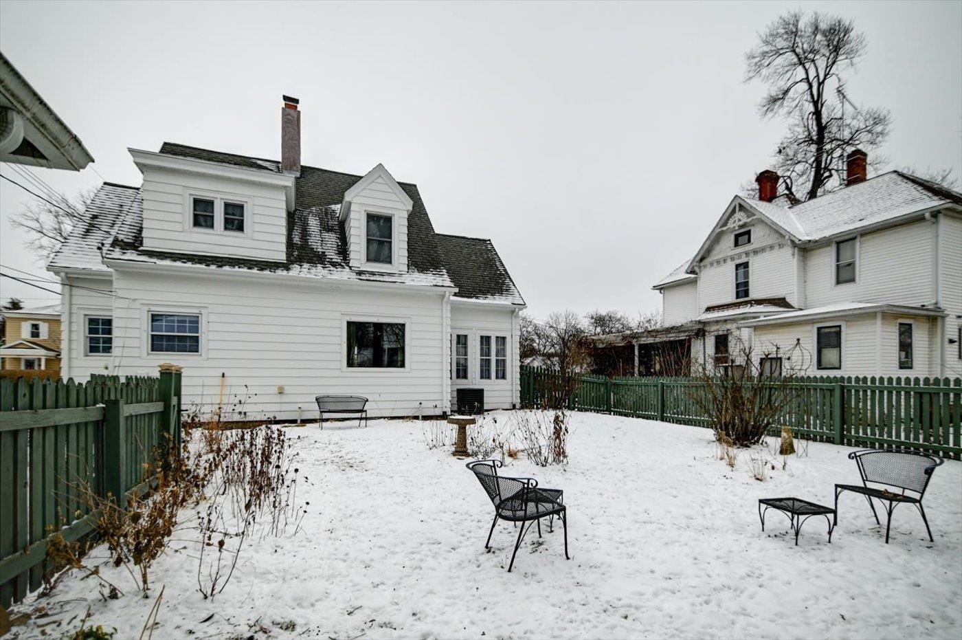 809 Oak Street Baraboo, WI 53913 - Photo 20 of 82