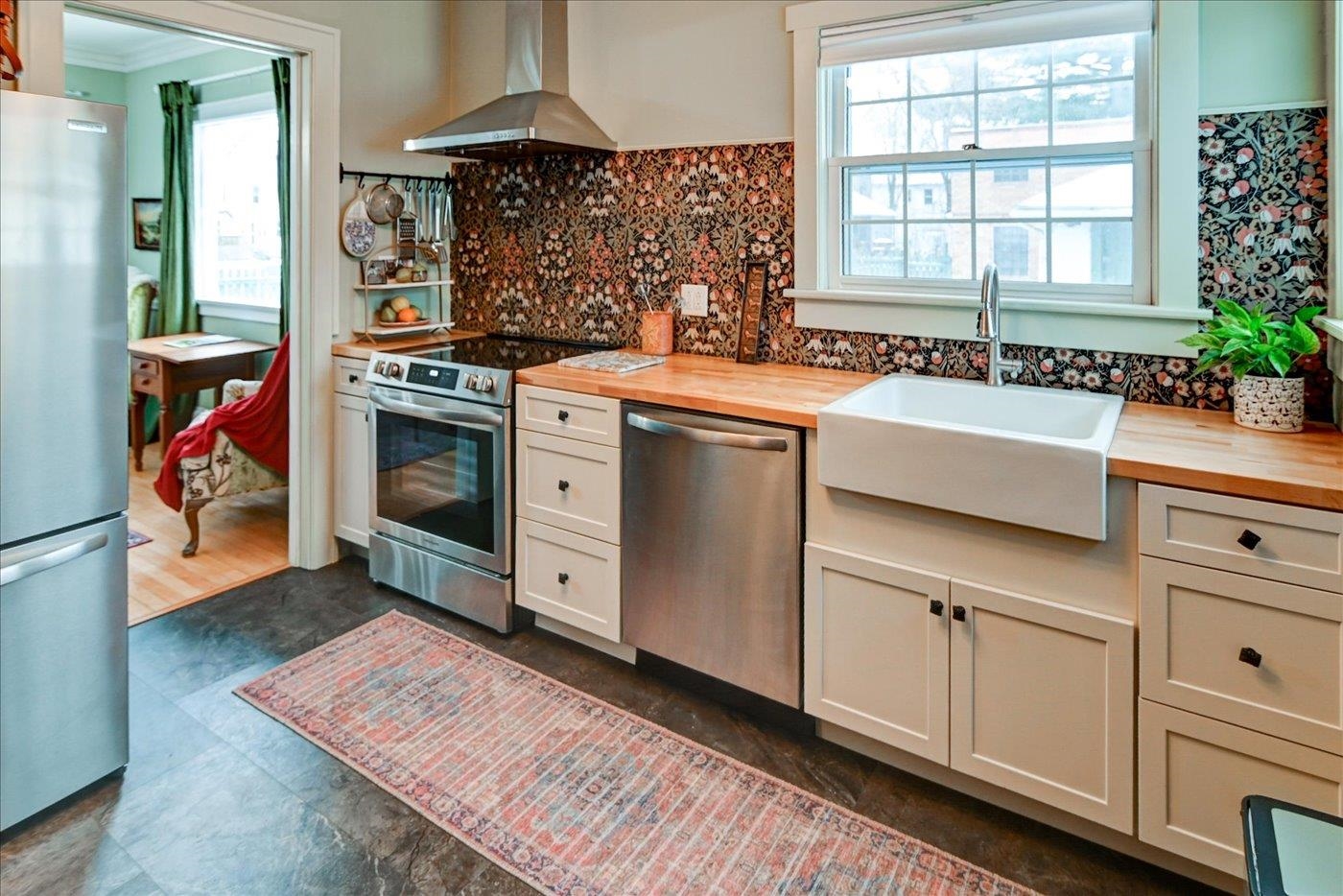 809 Oak Street Baraboo, WI 53913 - Photo 43 of 82