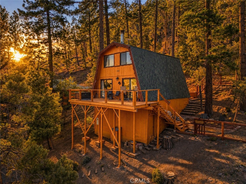 1916 Rustic Way Pine Mountain Club, CA 93222 - Photo 1 of 17 Exterior at Sunset