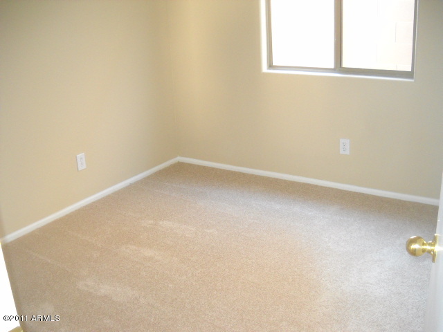 22693 North Davis Way Maricopa, AZ 85138 - Photo 11 of 13 3BDRM