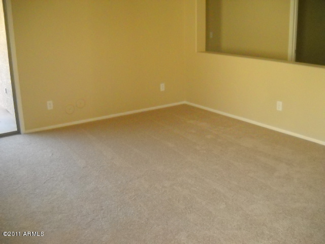 22693 North Davis Way Maricopa, AZ 85138 - Photo 5 of 13 LIVRM2TONE