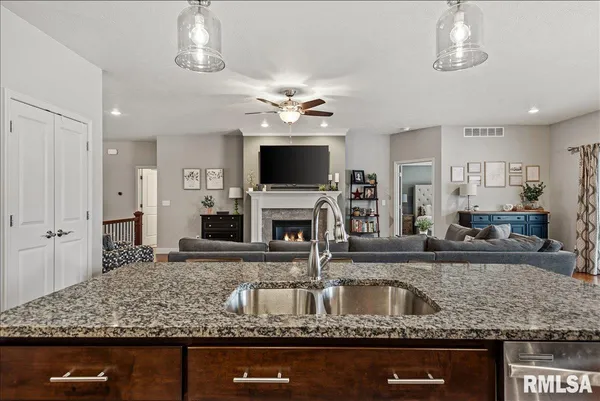 $439,900 | 1508 Balfour Drive, Springfield, IL 62711
