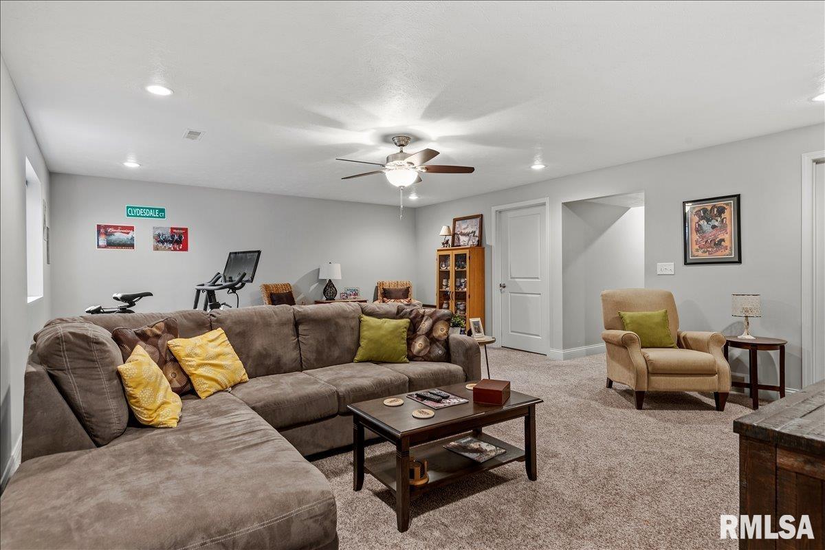 1508 Balfour Drive Springfield, IL 62711 - Photo 31 of 38