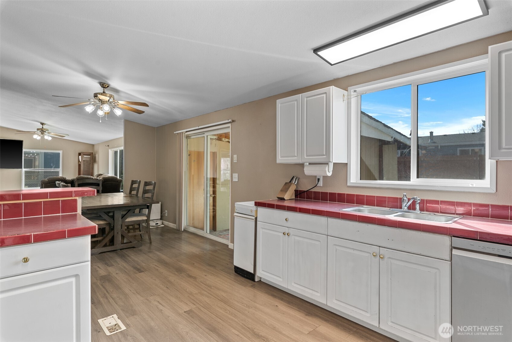 14934 Golden Delicious Street Entiat, WA 98822 - Photo 12 of 33 a living room with furniture and a large window