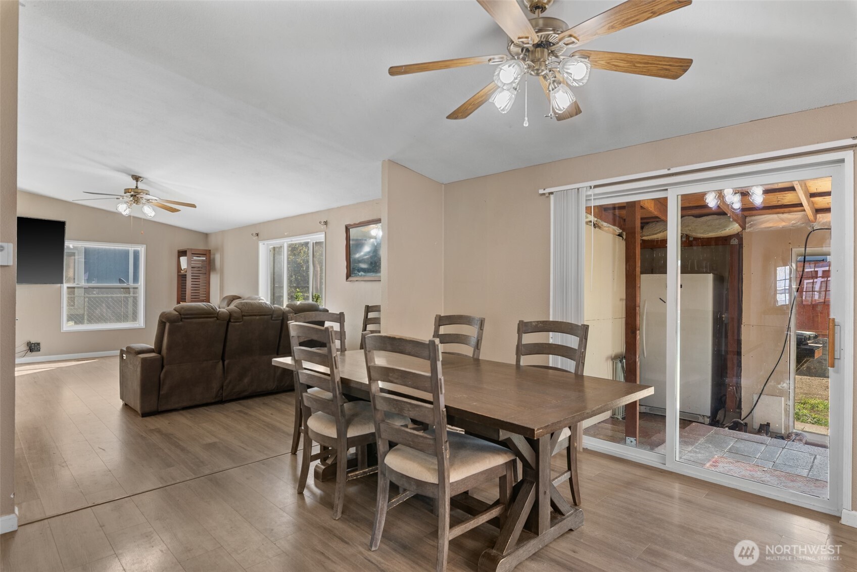14934 Golden Delicious Street Entiat, WA 98822 - Photo 7 of 33 a living room with furniture and a large window