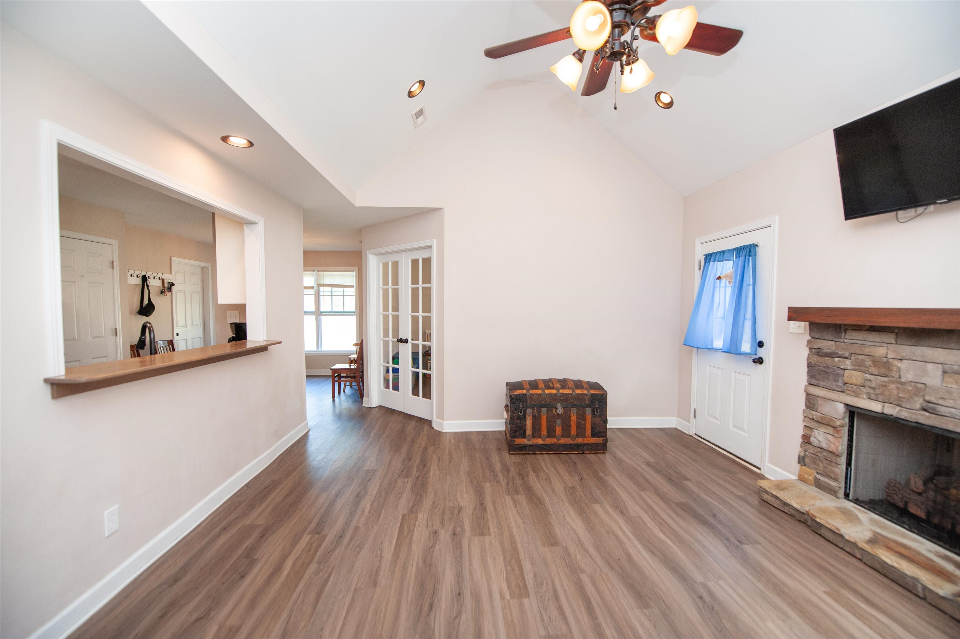 216 Hillcrest Drive Gaffney, SC 29340 - Photo 7 of 50