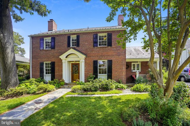 $1,310,000 | 410 Virginia Avenue, Alexandria, VA 22302