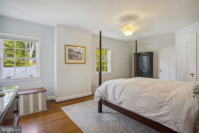 $1,310,000 | 410 Virginia Avenue, Alexandria, VA 22302