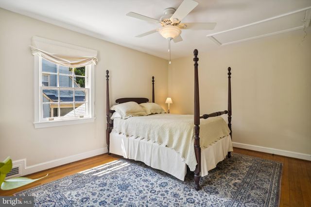 $1,310,000 | 410 Virginia Avenue, Alexandria, VA 22302