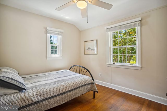 $1,310,000 | 410 Virginia Avenue, Alexandria, VA 22302