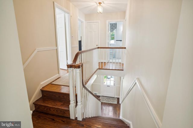 $1,310,000 | 410 Virginia Avenue, Alexandria, VA 22302