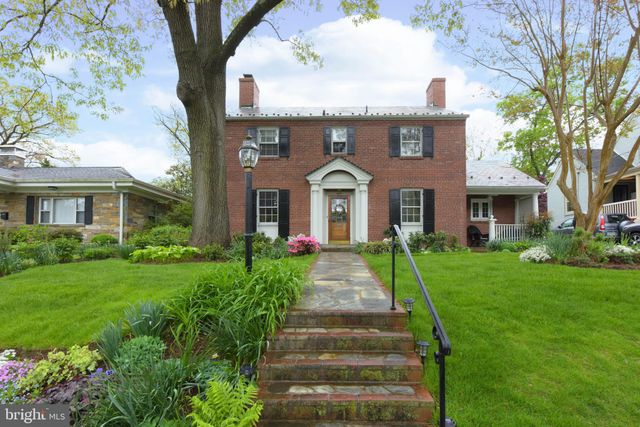 $1,310,000 | 410 Virginia Avenue, Alexandria, VA 22302