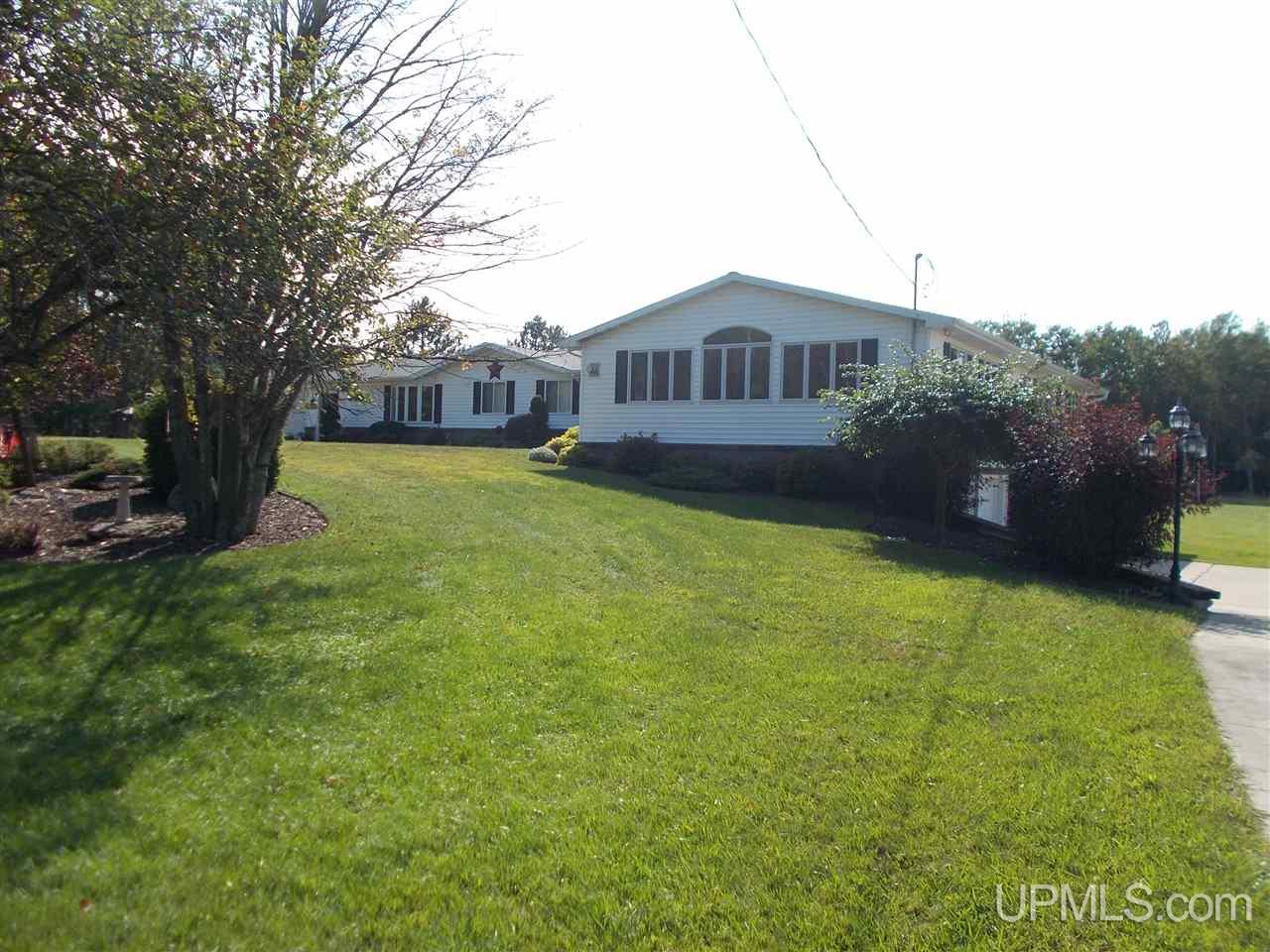 2540 14th Road Escanaba, MI 49829 - Photo 20 of 21