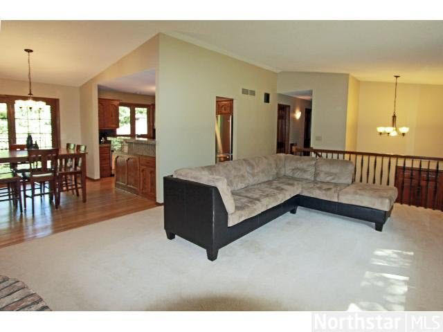 7203 Topview Road Eden Prairie, MN 55346 - Photo 2 of 18 Gallery Image 2