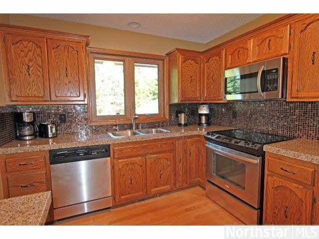 7203 Topview Road Eden Prairie, MN 55346 - Photo 6 of 18 Gallery Image 6